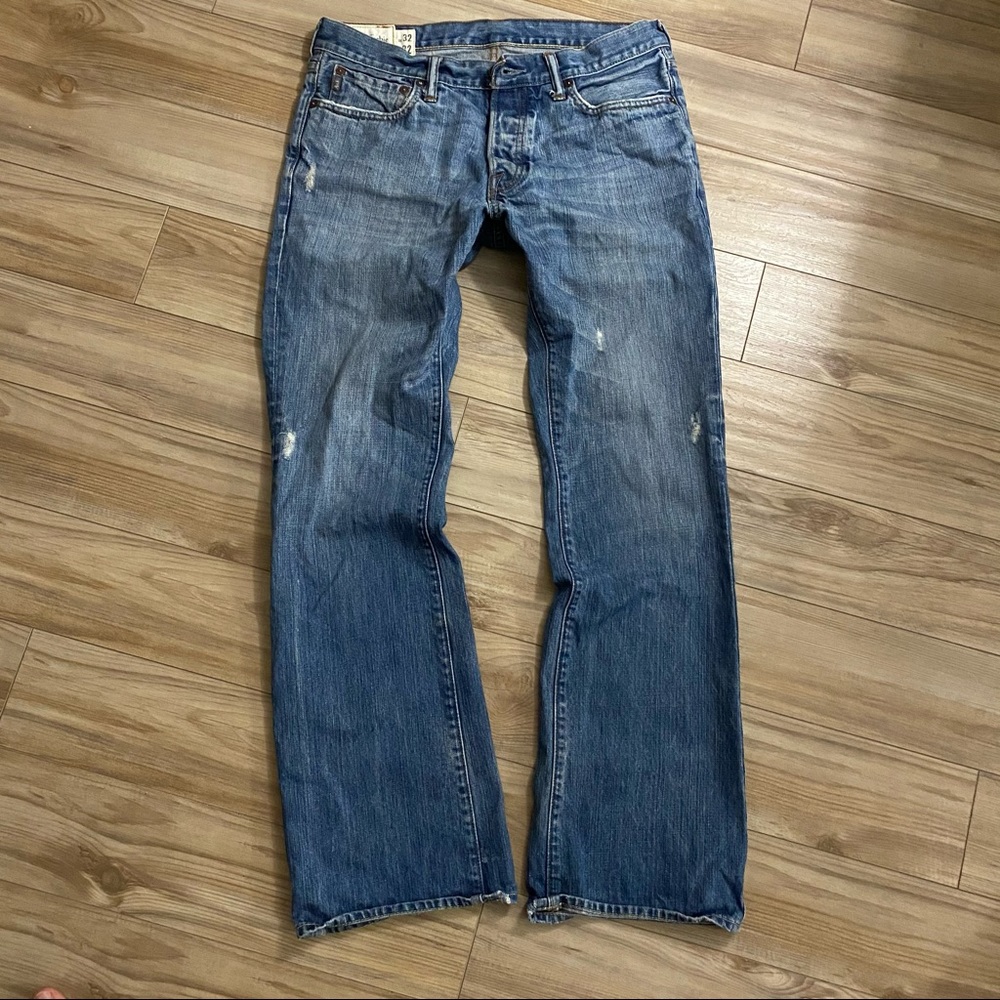Abercrombie and Fitch men straight jeans 32/32